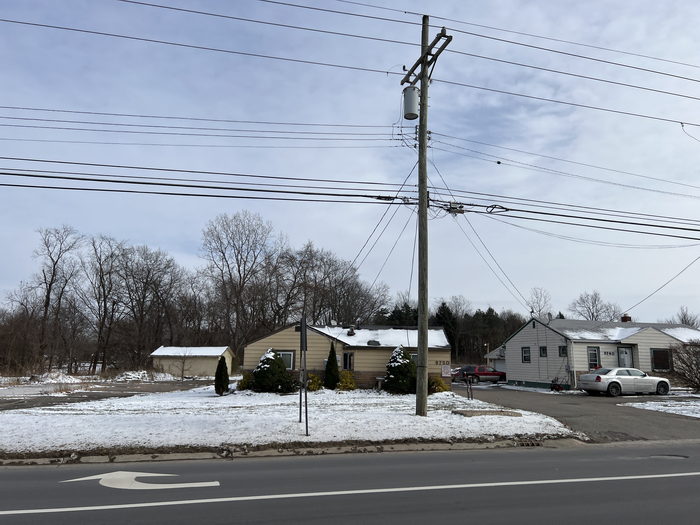 Bissey Motel - Nov 18 2022 Photo (newer photo)